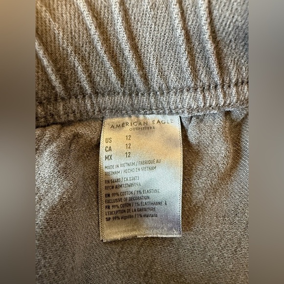 American Eagle Denim Tomgirl Short charcoal gray size 12 - Picture 3 of 10